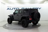 Used 2017 Jeep Wrangler Unlimited Rubicon image 3