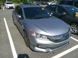 Used 2017 Honda Accord Sport image 2