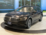 Used 2019 Volkswagen Jetta SEL w/ Cold Weather Package image 3