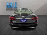 Used 2018 Volkswagen Passat 2.0T SE image 4
