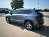 Used 2023 Volkswagen Taos SE image 3