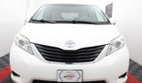 Used 2014 Toyota Sienna LE image 3