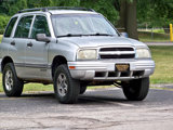 Used 2002 Chevrolet Tracker 4WD w/ Preferred Equipment Group image 3