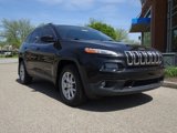 Used 2015 Jeep Cherokee Latitude w/ Comfort/Convenience Group image 2