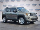Used 2022 Jeep Renegade Latitude image 2