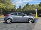 Used 2014 Hyundai Veloster image 5