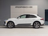 Certified 2023 Porsche Macan image 2