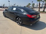 Used 2021 Honda Accord Sport image 3