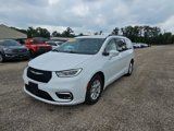 Used 2022 Chrysler Pacifica Touring-L image 3