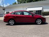 Used 2014 Ford Focus SE image 2