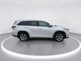 Used 2016 Toyota Highlander Limited Platinum image 2