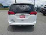 Used 2020 Chrysler Pacifica Touring-L image 5