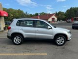 Used 2014 Volkswagen Tiguan SE image 4