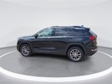 Used 2024 GMC Terrain SLT image 5