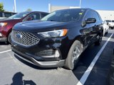 Used 2023 Ford Edge SEL w/ Convenience Package image 2