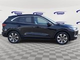 Used 2023 Ford Escape Platinum image 2