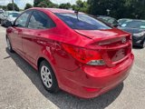 Used 2013 Hyundai Accent GLS image 6
