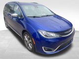 Used 2020 Chrysler Pacifica Limited w/ Tire & Wheel Group image 4