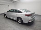Used 2018 Hyundai Sonata SE image 3