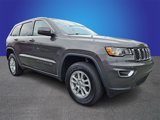 Used 2020 Jeep Grand Cherokee Laredo image 3