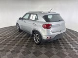 Used 2023 Hyundai Venue SEL image 5