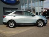 Used 2022 Chevrolet Equinox LT image 2