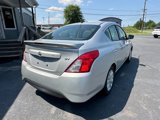 Used 2019 Nissan Versa SV image 4