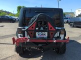 Used 2017 Jeep Wrangler Unlimited Rubicon w/ Connectivity Group image 5