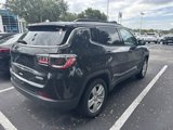 Used 2022 Jeep Compass Latitude image 2