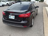 Used 2016 Ford Focus SE w/ SE Power Seat Package image 3
