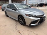 Used 2022 Toyota Camry SE image 3