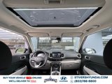 Used 2024 Hyundai Venue SEL image 3