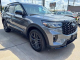 Used 2025 Ford Explorer ST-Line w/ ST-Line Street Pack image 5
