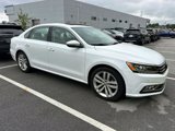 Used 2018 Volkswagen Passat 2.0T SE image 4