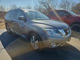 Used 2015 Nissan Pathfinder Platinum w/ Cargo Package image 2