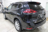 Used 2020 Nissan Rogue SV image 4