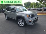 Used 2022 Jeep Renegade Latitude image 2