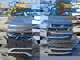 Used 2022 Volkswagen Taos SE image 2