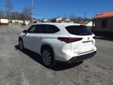 Used 2020 Toyota Highlander Limited image 3