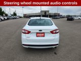 Used 2016 Ford Fusion SE image 4