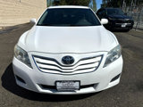 Used 2010 Toyota Camry SE image 2