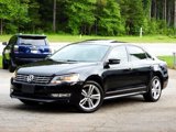 Used 2014 Volkswagen Passat TDI SE image 2
