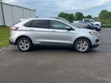 Used 2019 Ford Edge SEL w/ Equipment Group 201A image 2
