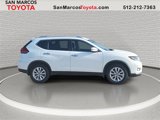 Used 2017 Nissan Rogue SV w/ SV Premium Package image 4