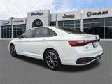 Used 2025 Volkswagen Jetta Sport image 5
