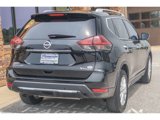 Used 2020 Nissan Rogue SV image 3