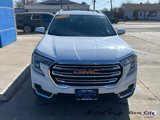 Used 2024 GMC Terrain SLT image 3