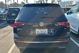 Used 2018 Volkswagen Tiguan SEL image 3