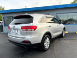 Used 2018 Kia Sorento AWD image 5