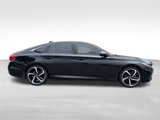 Used 2018 Honda Accord Sport image 5